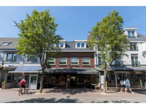 Superb flat only 150 metres from beach